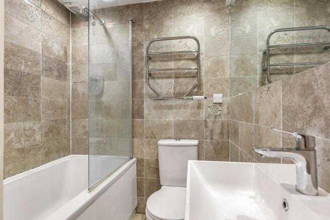 Bathroom.jpg