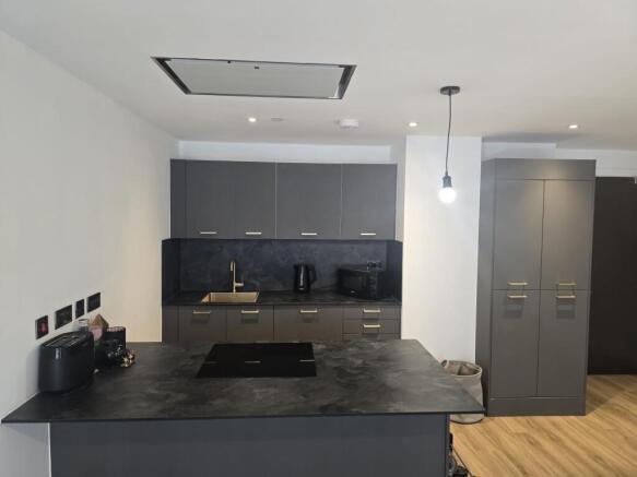 Open plan lounge/diner & kitchen