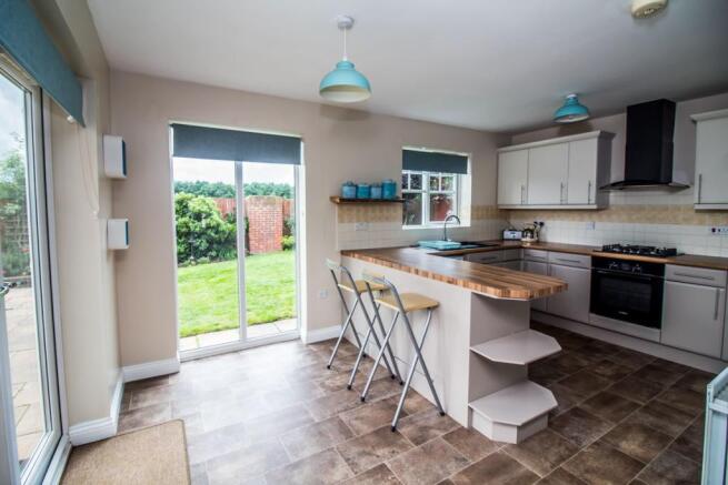 Kitchen 1