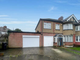 8, Churchbury Close, Enfield EN1 3UW