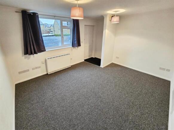 High-Street-Irthlingborough-Prime-Choice-Studio-Fl