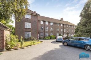 26, Chandos Court, The Green, London N14 7AA