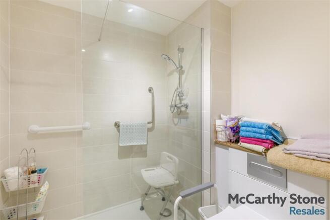 1 bed Apartment for sale Image 9
