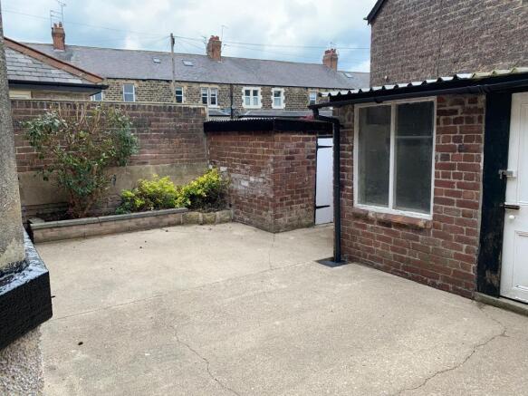 1 bed Flat to rent Image 11
