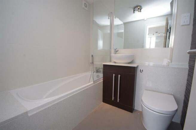 4 Ramridge Court 007.JPG