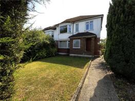 104b, Russell Lane, Whetstone, London N20 0AS