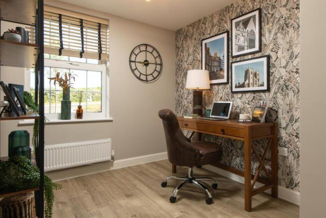 4 bed Detached for sale Image 6