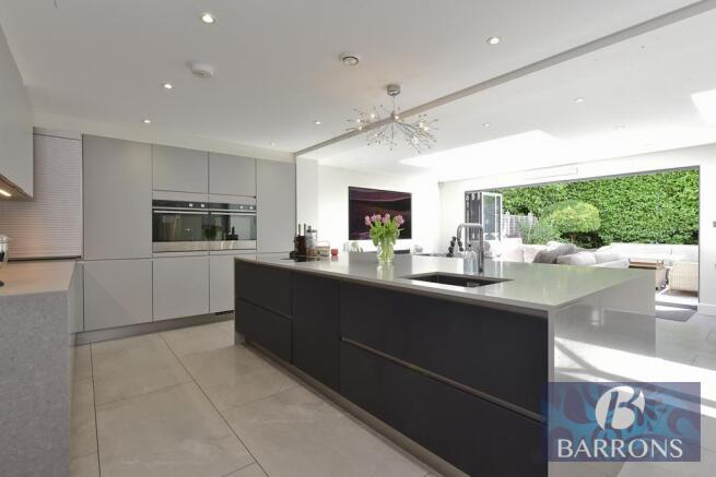Mylne Close, Cheshunt photo 4