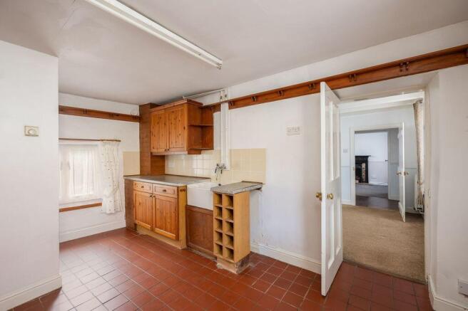 3 bed Terraced for sale Image 7