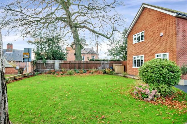 Garden To Front