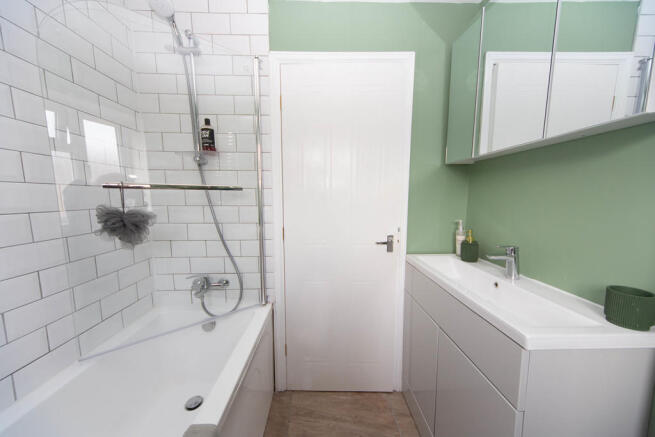 Photo 20