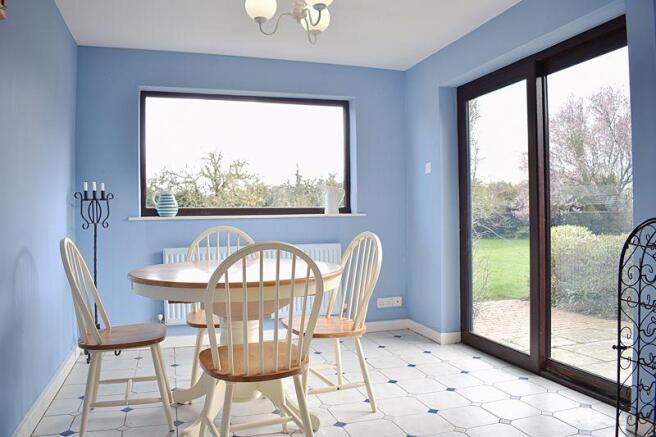 Breakfast Room
