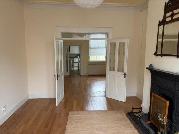 5 bed Terraced for sale Image 4