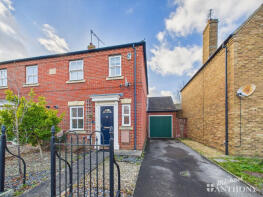 60, Sandhill Way, Coldharbour, Aylesbury HP19 8GU