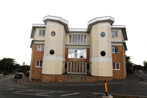 Flat 9, Carlton Court, The Bridge Approach, Whitstable CT5 1FL