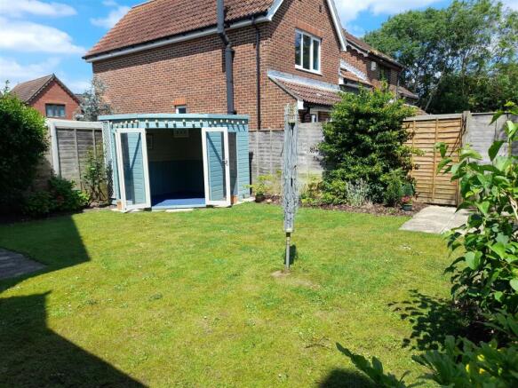 Rear garden 3.jpg