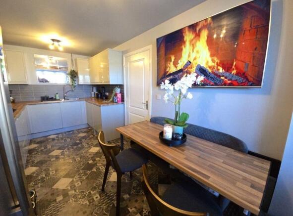 Kitchen / Diner
