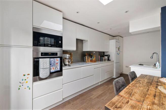 Lime Walk, E15