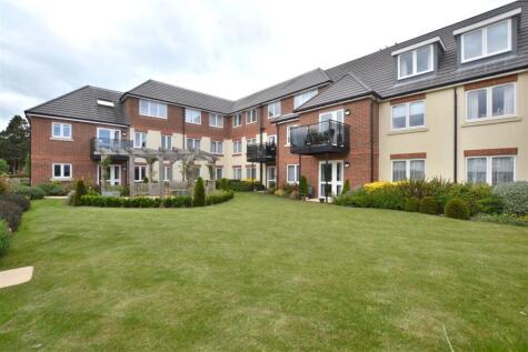 Crookham Road, Fleet