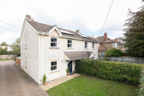 Oak Close, Station Road, Cheddar