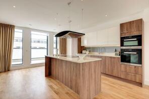 Flat 12, 3 Waldorf Place, Fairmont Mews, Cricklewood, London NW2 2BR