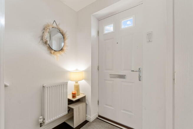 3 bed Semi-Detached for sale Image 6
