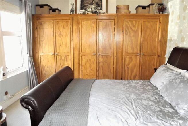 Bed 1