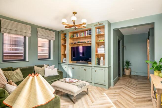 260406 - 24 Merton Road, Bedford - 05.jpg