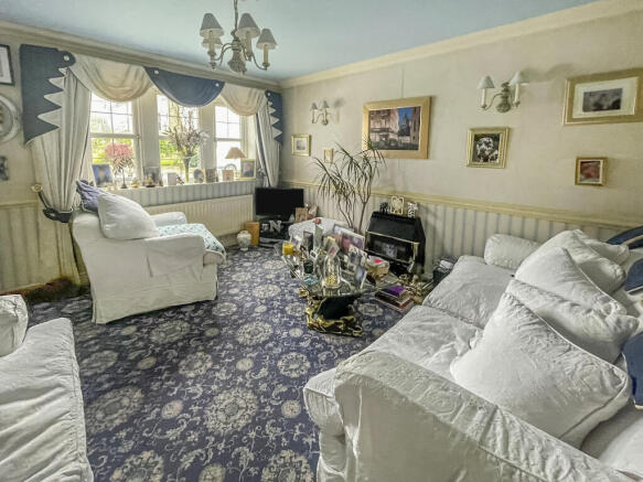 3 bed Semi-Detached for sale Image 7