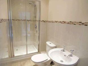 En Suite Shower Room
