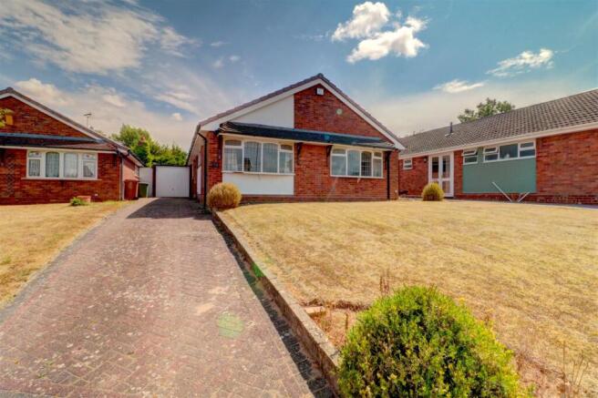 3-bed detached on Launceston Road, Walsall, £325,000