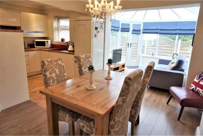 Kitchen / Diner