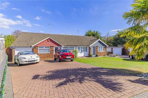 Arden Close, Bushey Heath, Bushey, Hertfordshire, WD23