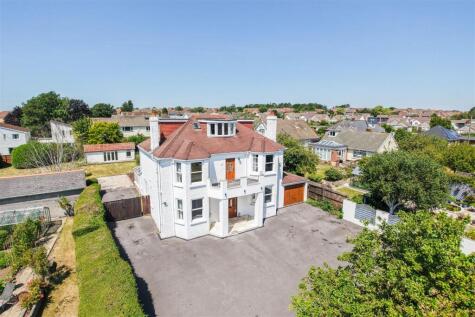 St Margarets, 68 Fontygary Road, Rhoose, Vale Of Glamorgan, CF62 3DT