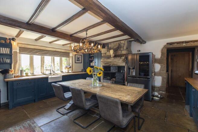 4 bed Character Property for sale Image 8