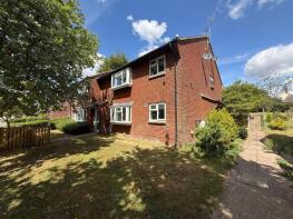 42, Sheasby Close, Salisbury SP5 5PN
