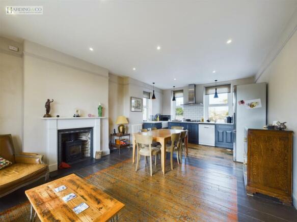 Kitchen Dining ii.jpg