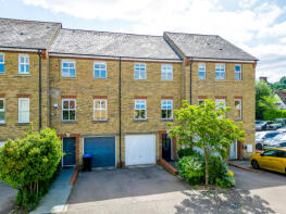 7, Mcdougall Road, Berkhamsted HP4 2WQ