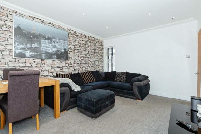 4 St Nicholas court_13.JPG