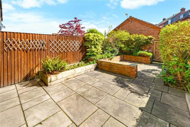 4 bed Terraced for sale Image 4