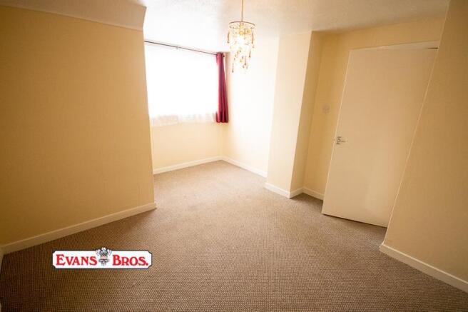 DOUBLE BEDROOM 2