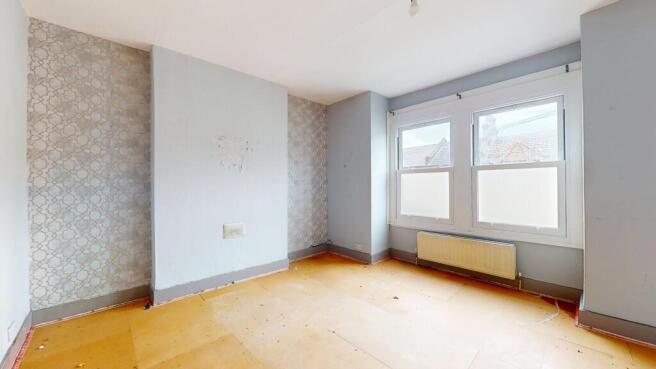 Flat B, 158 Leahurst Road, Hither Green, London, SE13 5NL
