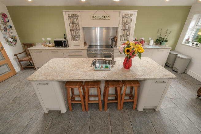Kitchen island