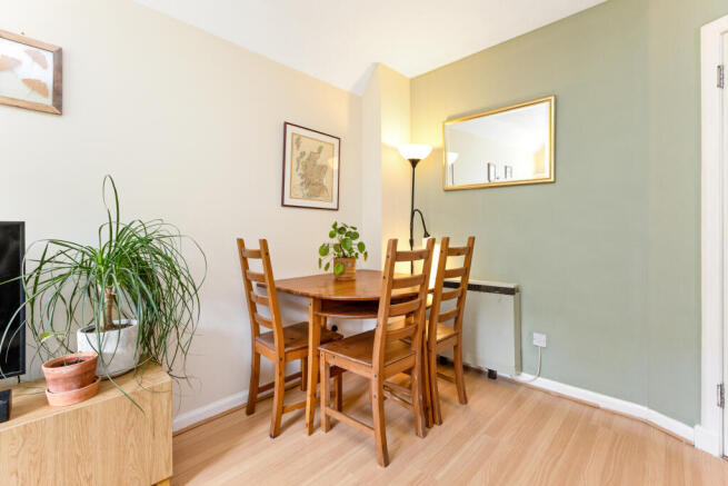 31/5, Lochrin Place, Tollcross, Edinburgh photo 4