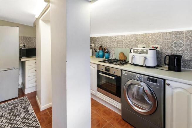3 bed End of Terrace for sale Image 8