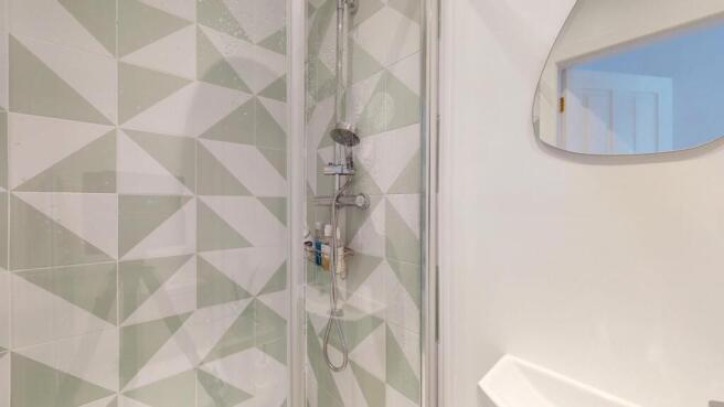 Croft-Way-Shower-WC.jpg