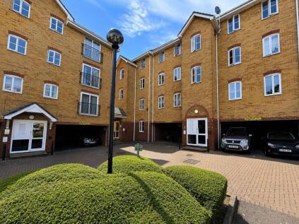 Timber Court, Grays