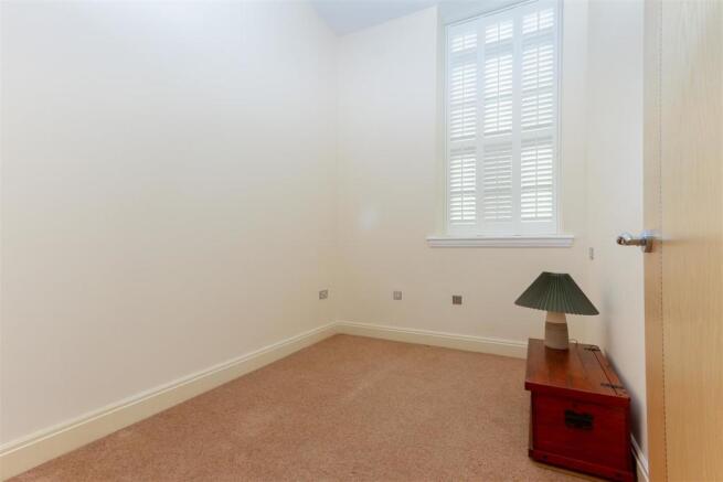 4 Queens Manor Bedroom Two.jpg