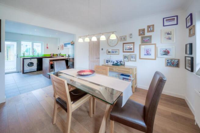 Kitchen/breakfast ro