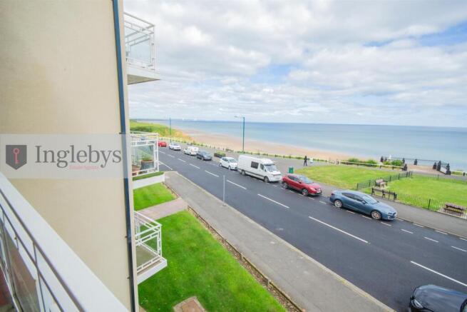 2 bed Apartment for sale Image 7